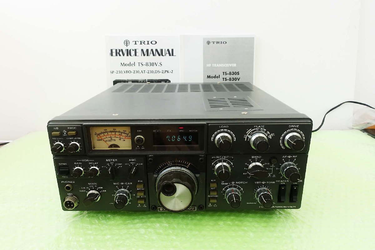 TS-830V【TRIO】HF(SSB,CW)100W改造トランシーバー 現状渡し品(固定