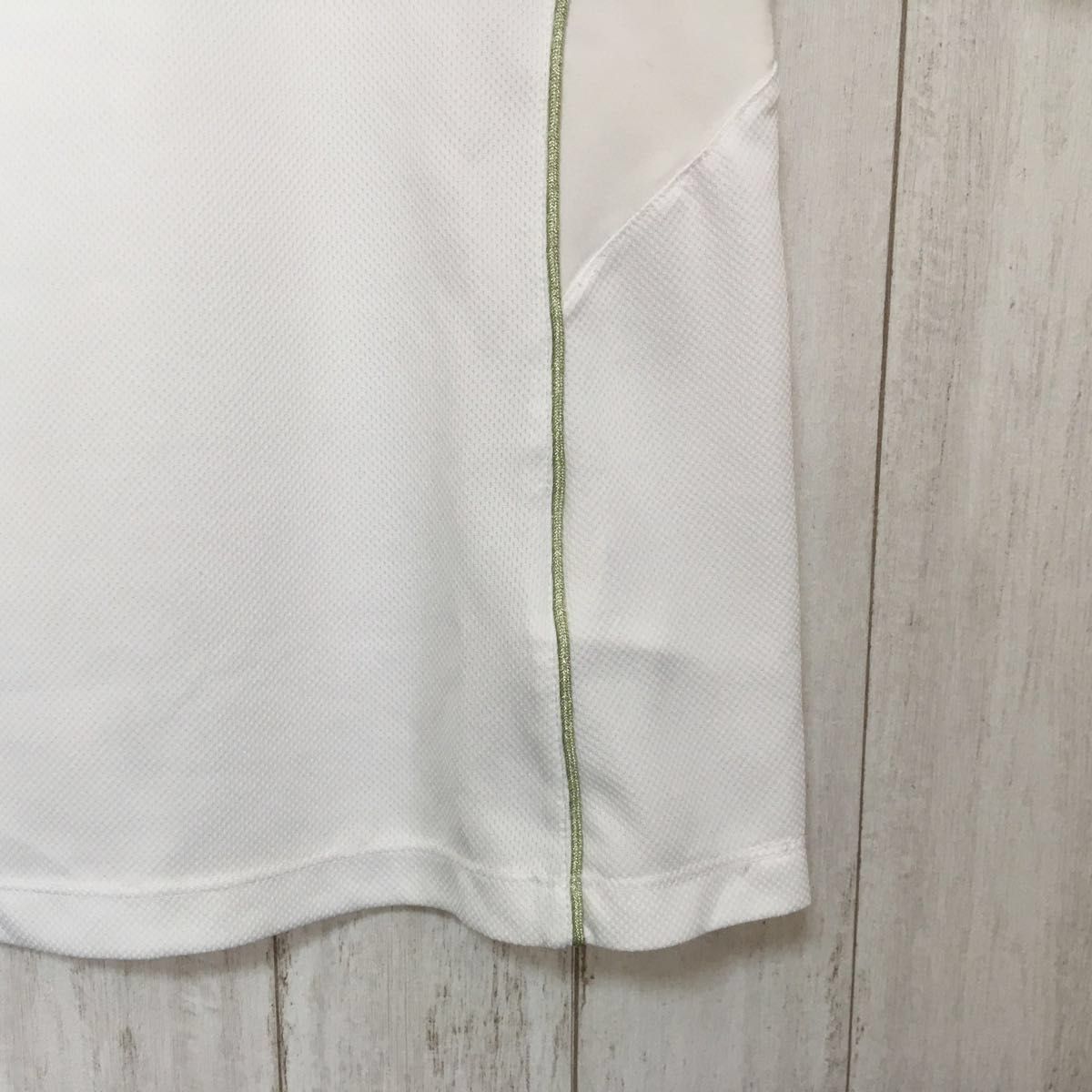 NIKE   ナイキ   ドライフィット　メッシュ　半袖Tシャツ　Sサイズ　白×青×黄緑刺繍ロゴ