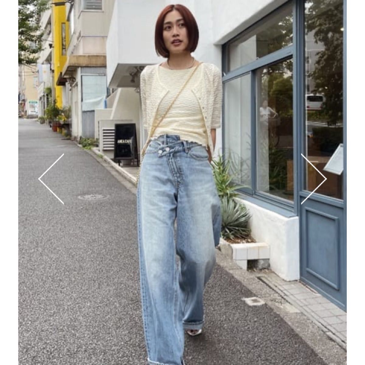 MOUSSY CROSS WAIST WIDE STRAIGHT ワイドデニム 新品タグ付き MOUSSY CROSS WAIST WIDE STRAIGHT ワイドデニム 新品タグ付き
