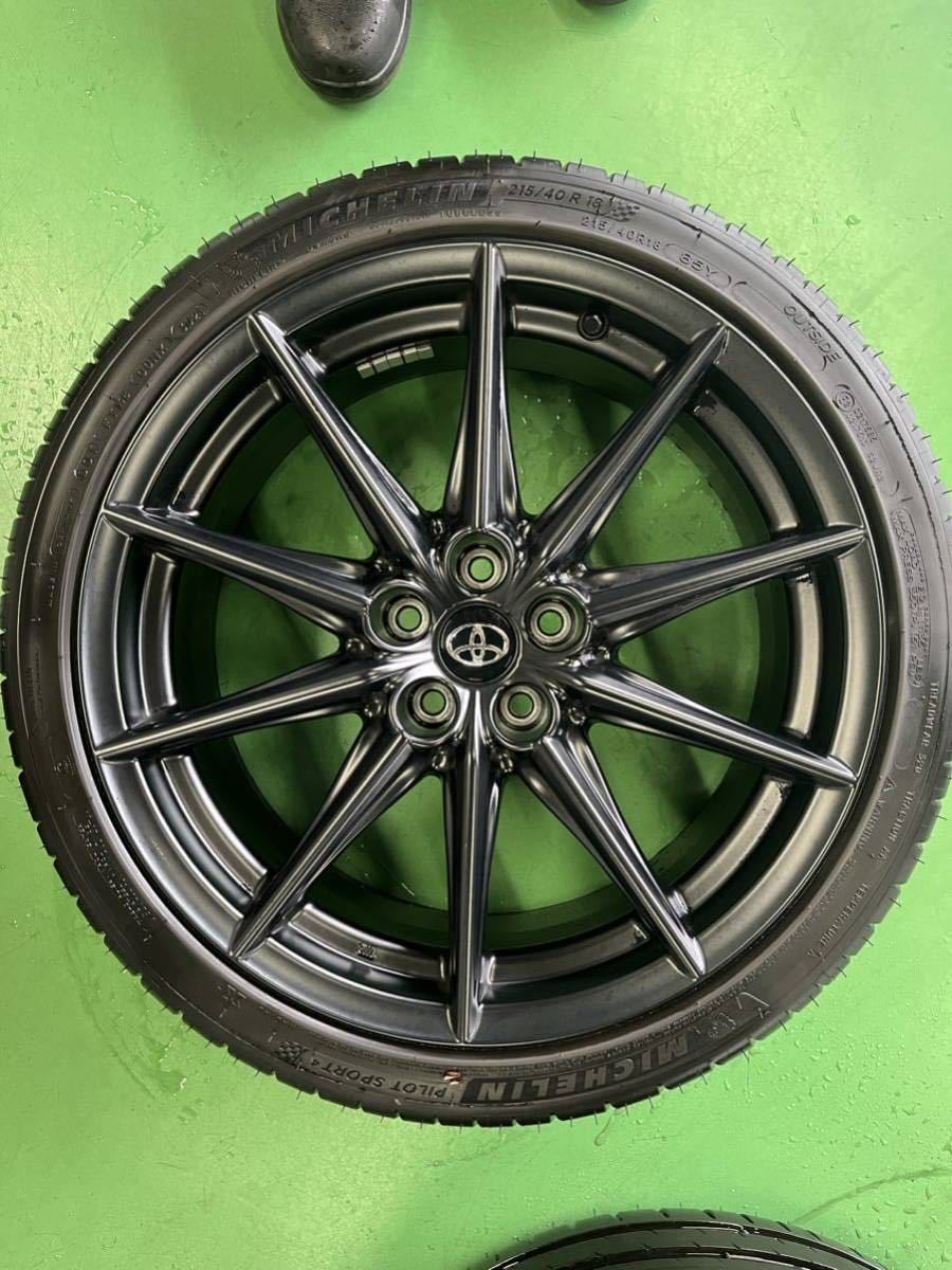 美品 GR86純正ホイール タイヤ4本セット 18インチ7.5J 48 215/40R18 美品 GR86純正ホイール タイヤ4本セット 18インチ7.5J 48 215/40R18