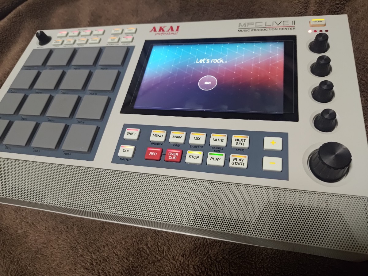 美品】MPC Live II Retro Edition 1TB SSD増設済 大容量 Akai
