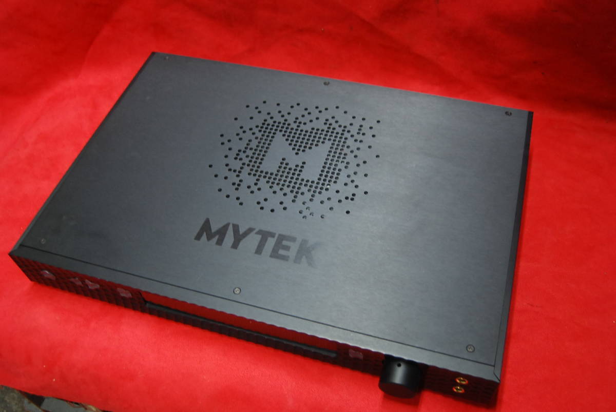 MYTEK Digital Manhattan DAC II 　マイテック　デジタル　マンハッタン　ＤＡＣ2　ブラック　世界最高峰のＤＡコンバーター（管理NO.292)_画像2