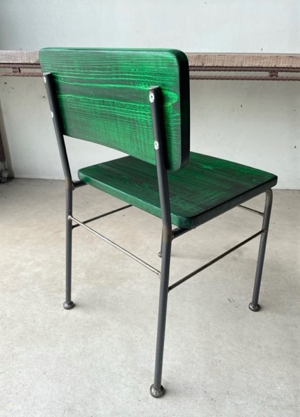 アイアンチェア　鉄脚　鉄と木の椅子　鉄脚の椅子　座面が低めの腰掛_画像2