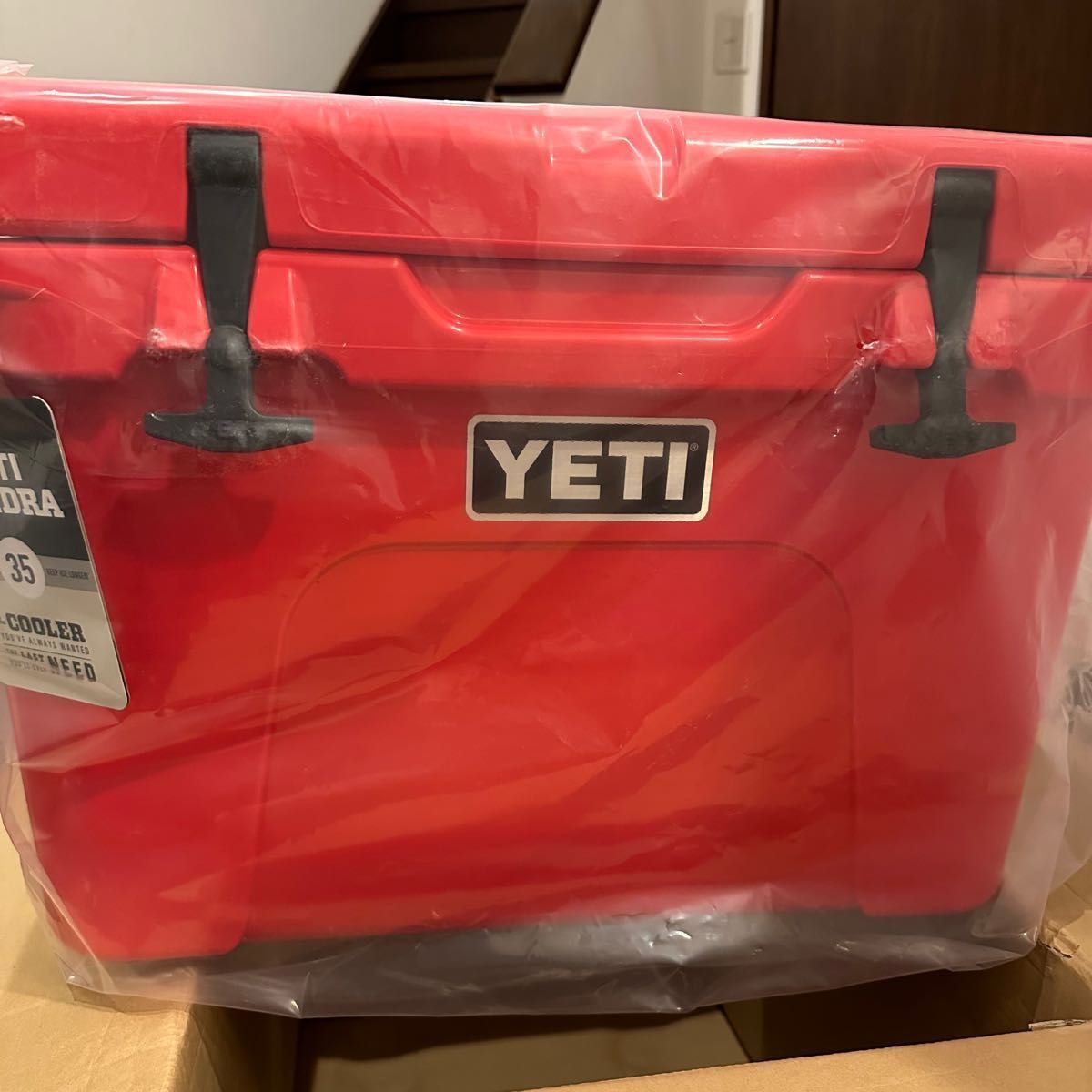 【新品・未使用】YETI Tundra35 イエティ タンドラ35 レスキューレッド rescuered 日本未発売品