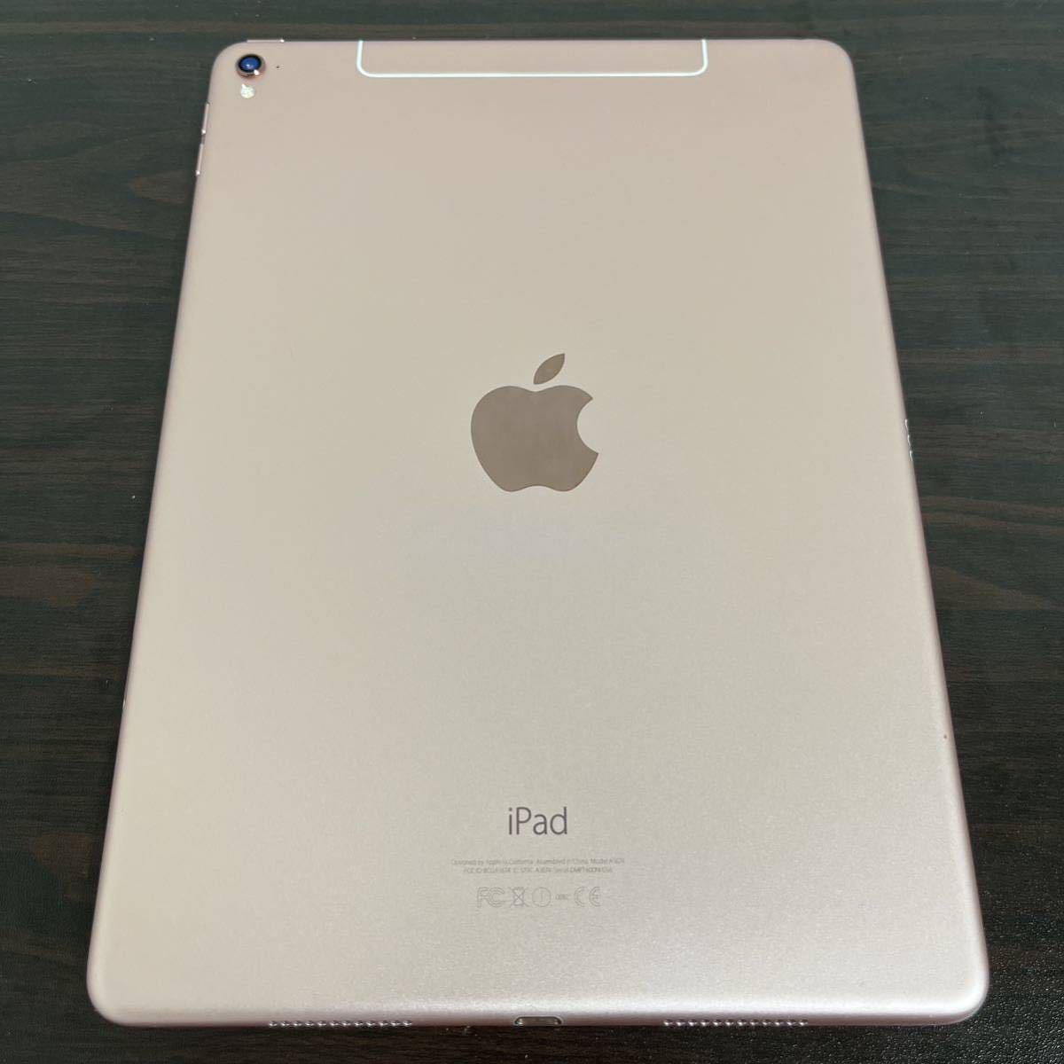 3805 【美品】【電池最良好】iPad Pro第1世代 32GB SIMフリー A1674