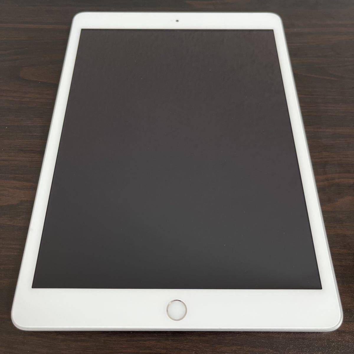 3930 【早い者勝ち】【電池最良好】iPad7 第7世代 32GB WIFIモデル