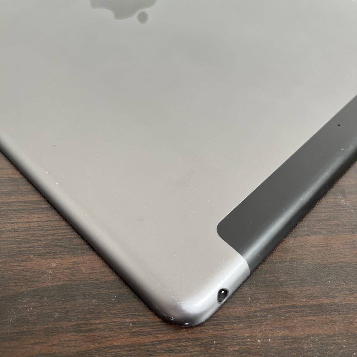 7790 【即決価格】【電池最良好】【送料込み】iPad7 第7世代 32GB SIM