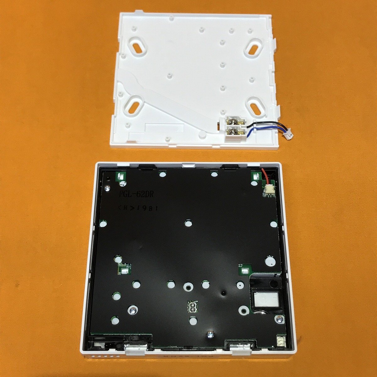ジーニアスリモコン 三菱電機 PGL-62DR 設備用 ロスナイ サテイゴー
