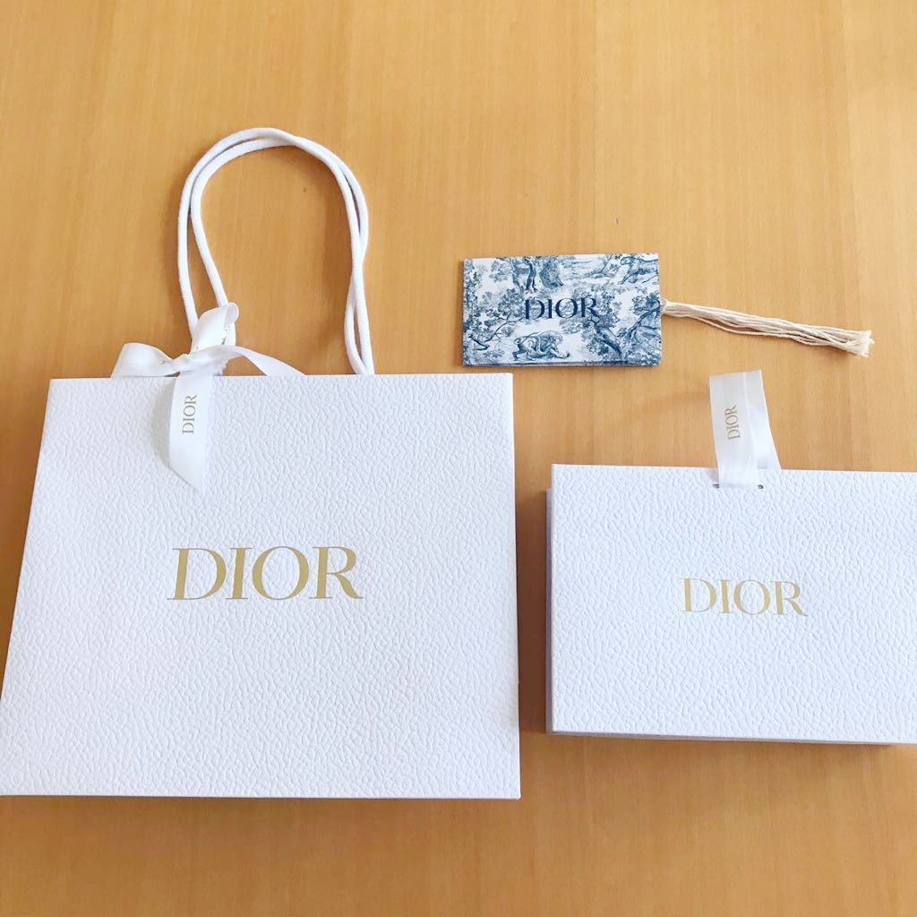 送料無料 Dior ディオール ショップ袋 ギフトボックス 紙袋 名前 送料無料 Dior ディオール ショップ袋 ギフトボックス 紙袋 名前