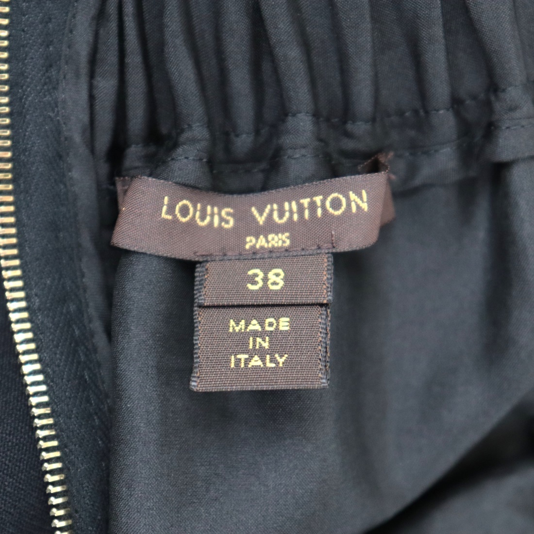 美品 ルイ・ヴィトン モノグラム レース切替 ミニ スカート レディース 黒 ネイビー 38 LOUIS VUITTONの画像7