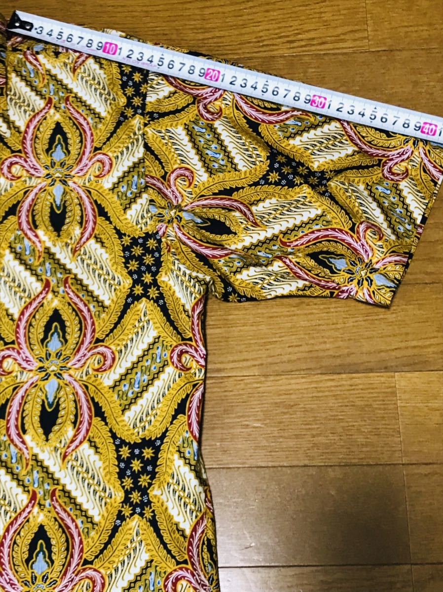 ★極美品★Batik Keris バティックシャツ　アロハシャツ　サイズLL〜_画像4