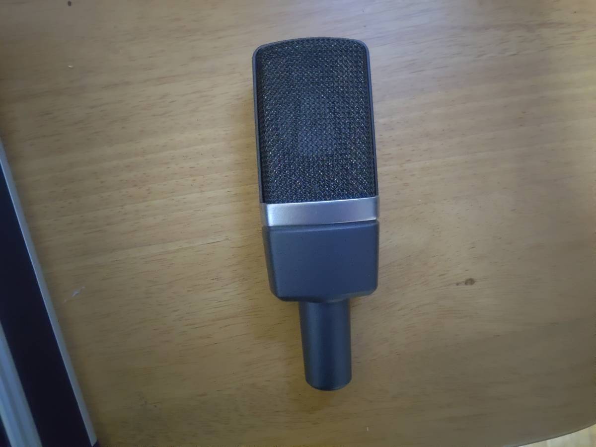 AKG C214 コンデンサーマイク | cyclopsrecords.info