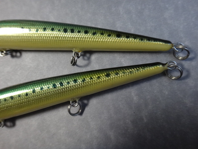 2個セット K-TEN MKF125 フローティング ウッド オールド ミノー 2個セット K-TEN MKF125 フローティング ウッド オールド ミノー