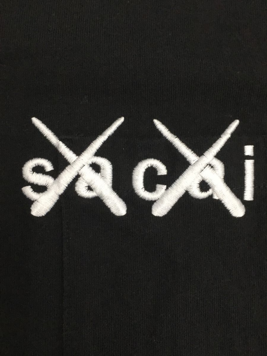 sacai◆×KAWS/Embroidery T-Shirt/ロゴ刺繍/Tシャツ/1/コットン/BLK/21-0285S_画像6