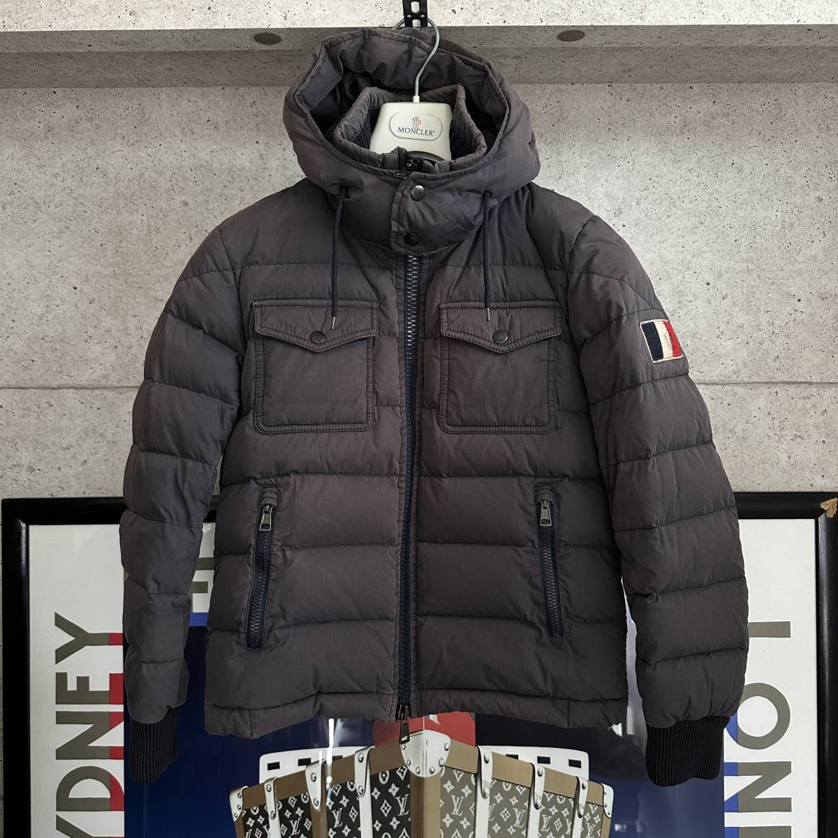 【即決/即納】MONCLER モンクレール FEDOR ダウンジャケット イタリアワッペン ダブルファスナー メンズ サイズ0 国内正規品 ジャパン品_画像1