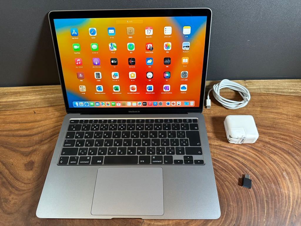 極美品充電81回」Apple MacBook Air Retina 13inch 2020/Core i5 1.1