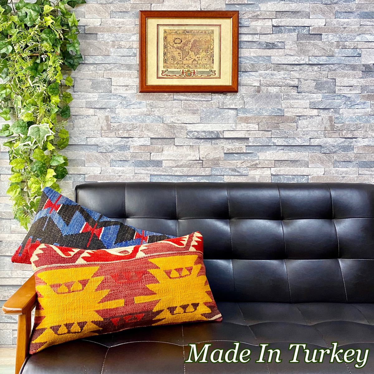 トルコ絨毯で作られたクッションカバー A043 キリム オールドキリム