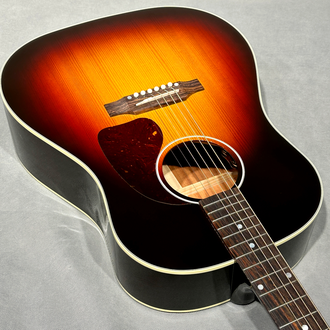 Yahoo!オークション - Gibson J-45 Standard Red Spru...