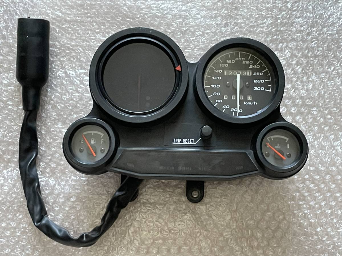 カワサキ GPZ900R 逆車 後期 フルスケール 300km/h メーター Defi BF