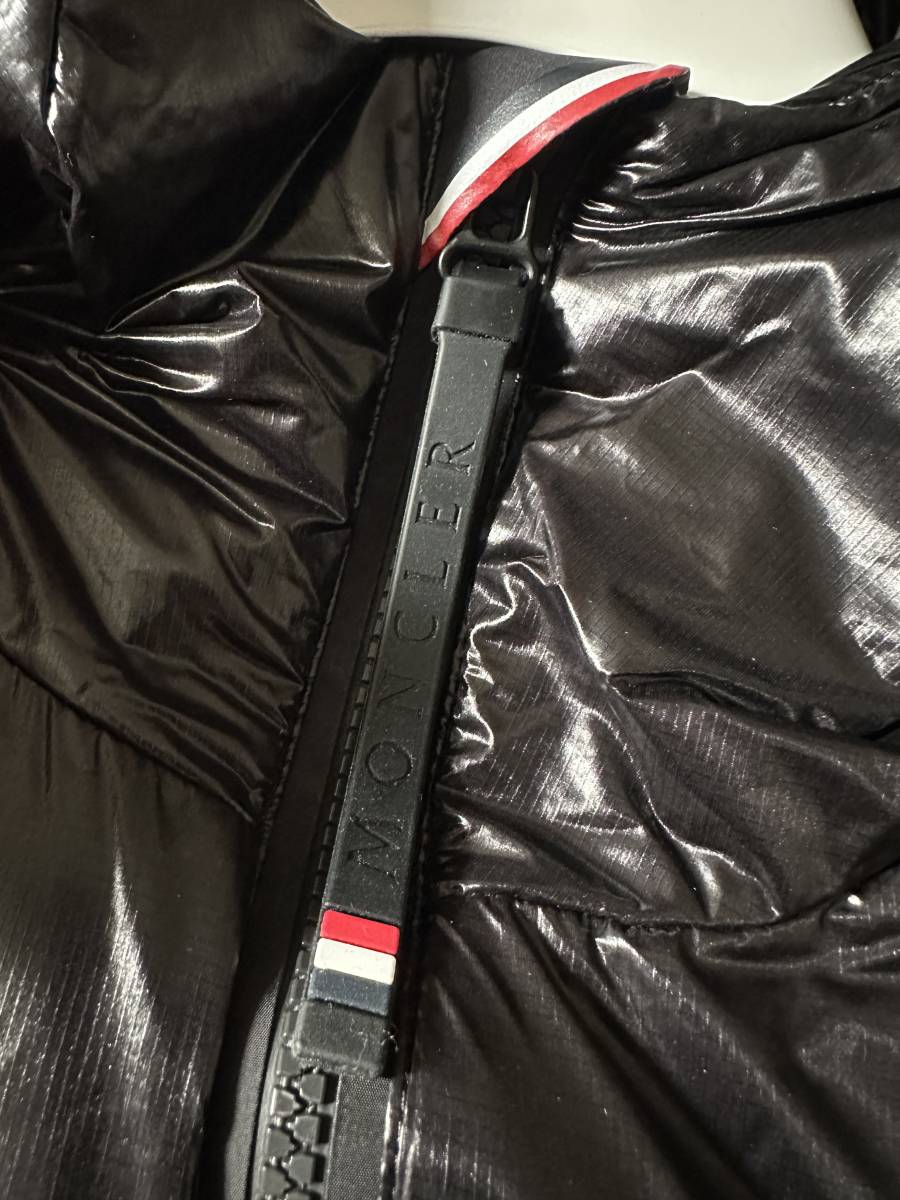 定価13,2万円 MONCLER GRENOBLE モンクレールグルノーブル SALANTIN