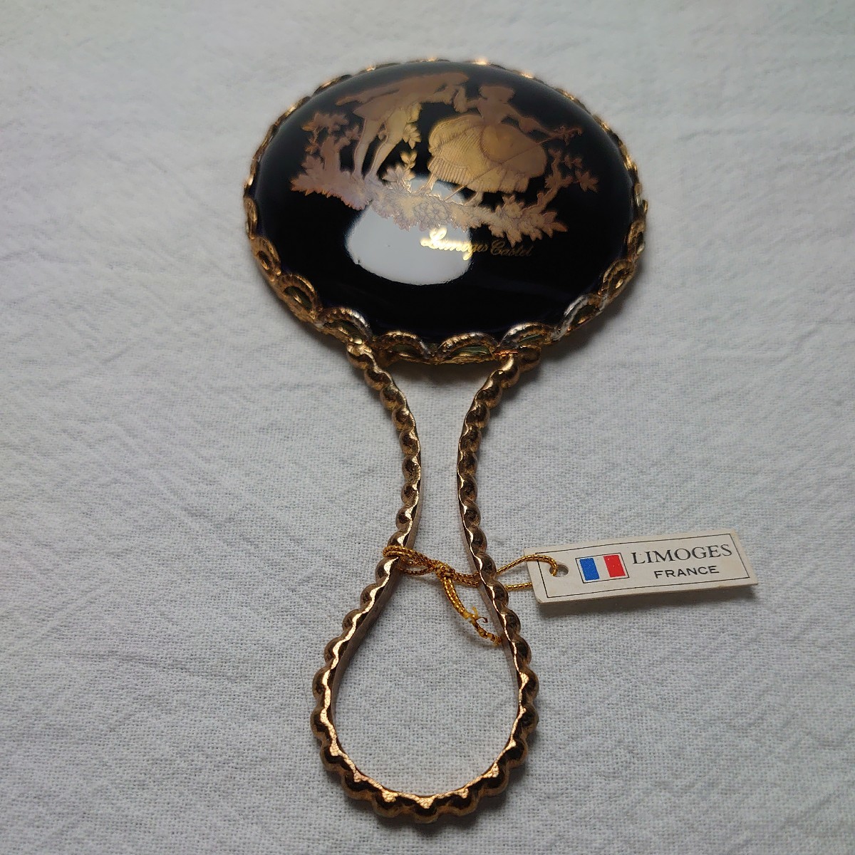  Limo -juLIMOGES CASTEL France made hand-mirror antique hand mirror retro 