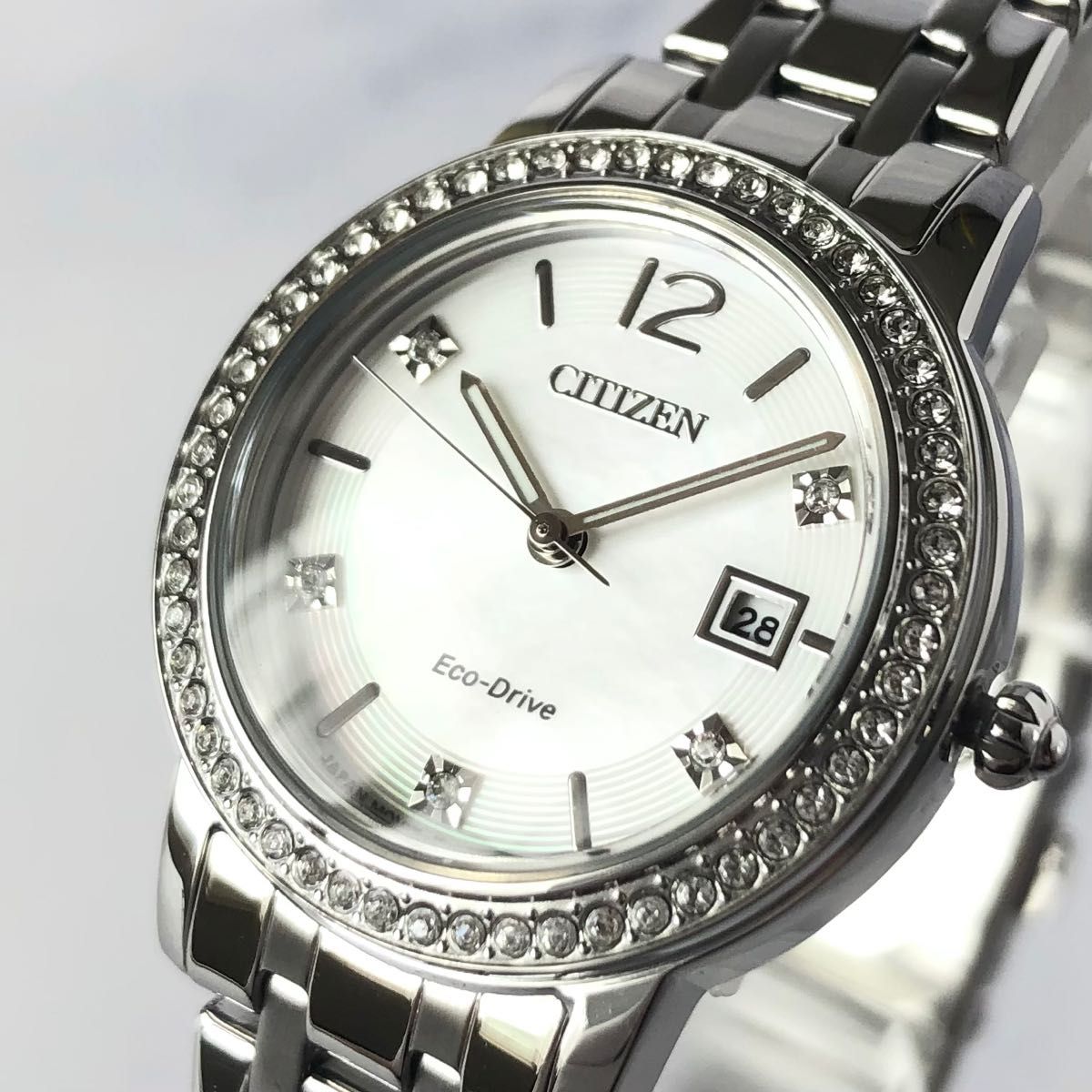 クリスタル スワロフスキー シチズン 50m防水 エコドライブ ソーラー CITIZEN パール盤面 レディース腕時計 シルバー