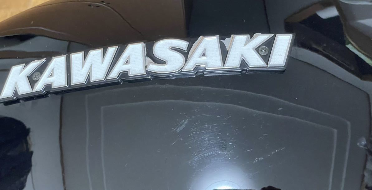 カワサキ Kawasaki Z1 Z2 Z750 Z900 Z1000 KZ900 KZ1000 ガソリンタンク 燃料タンク フューエルタンク タンク エンブレム 美品 内プレス_画像3