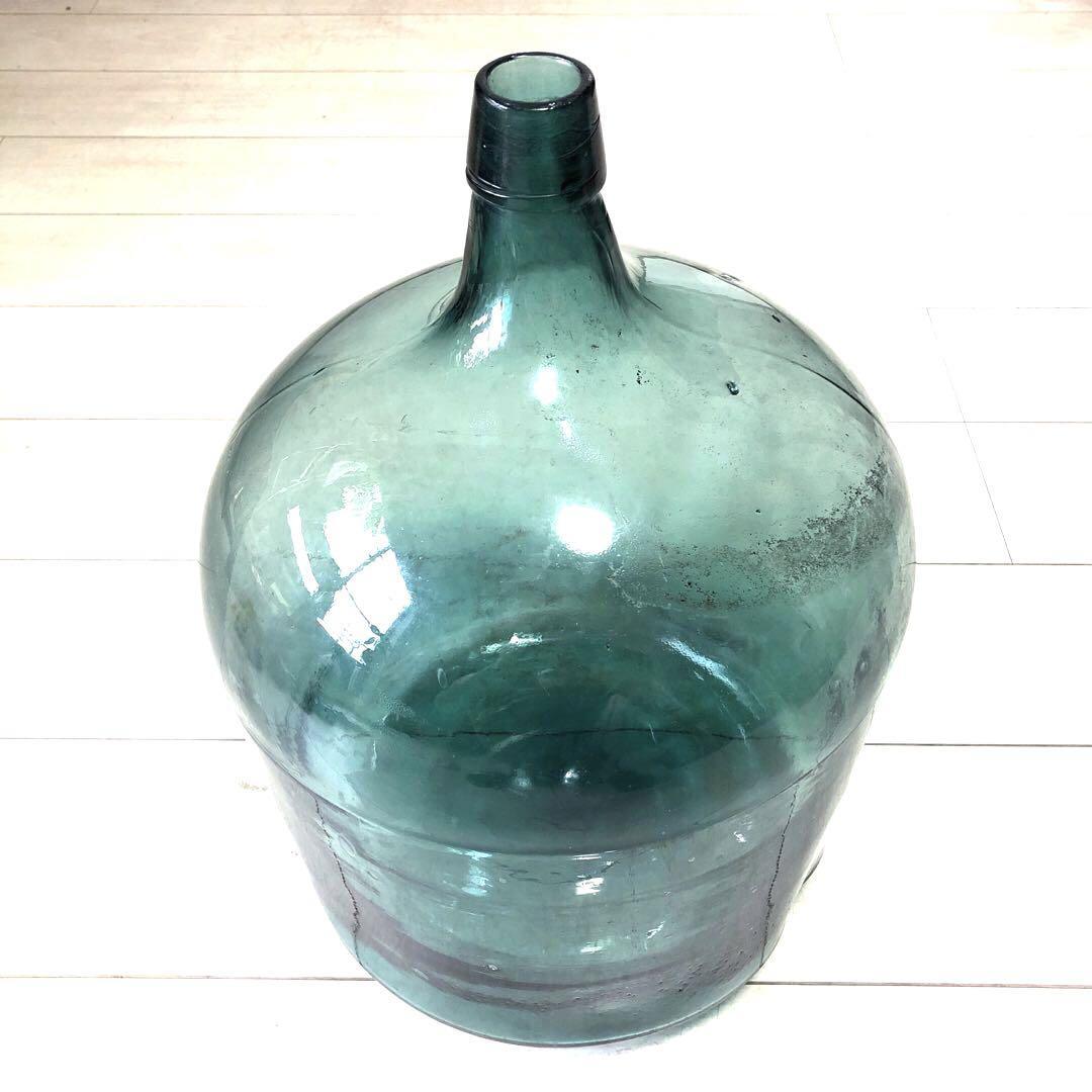 大きな 古い デミジョンボトル 硝子 ガラス瓶 大型 花瓶 日本 昭和 レトロ ビンテージ オールド 古道具 古民家 カフェ 店舗 什器 骨董_画像8