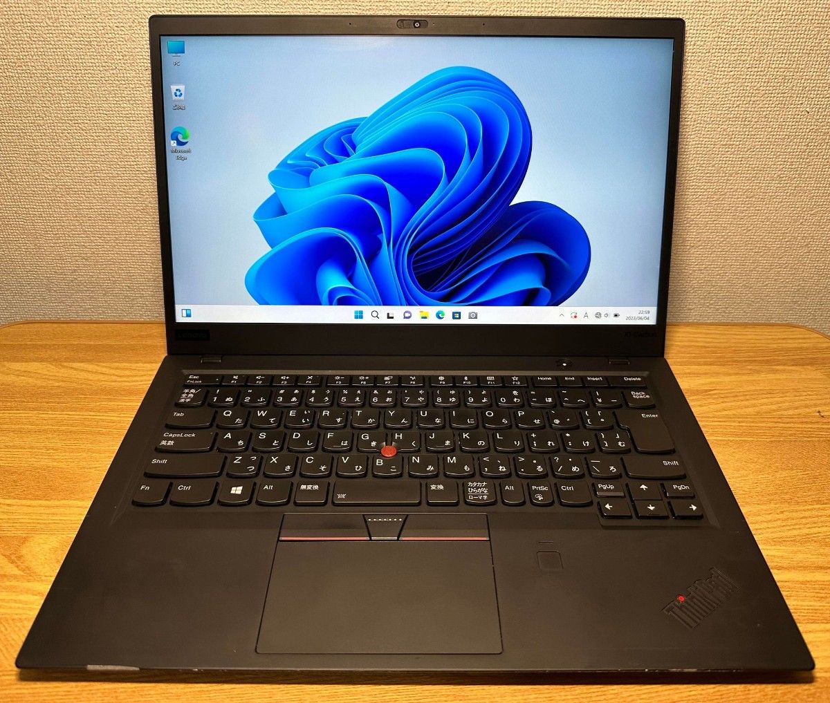 Lenovo X1 Carbon Corei7-8550 サクサク動き