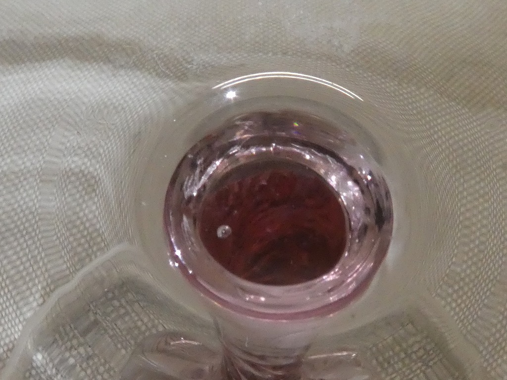●Leag？ ピンクガラス パフェグラス アイスカップ 2客 カクテルグラス ガラス工芸 捻じりステム スパイラルステム　気泡有●_画像10