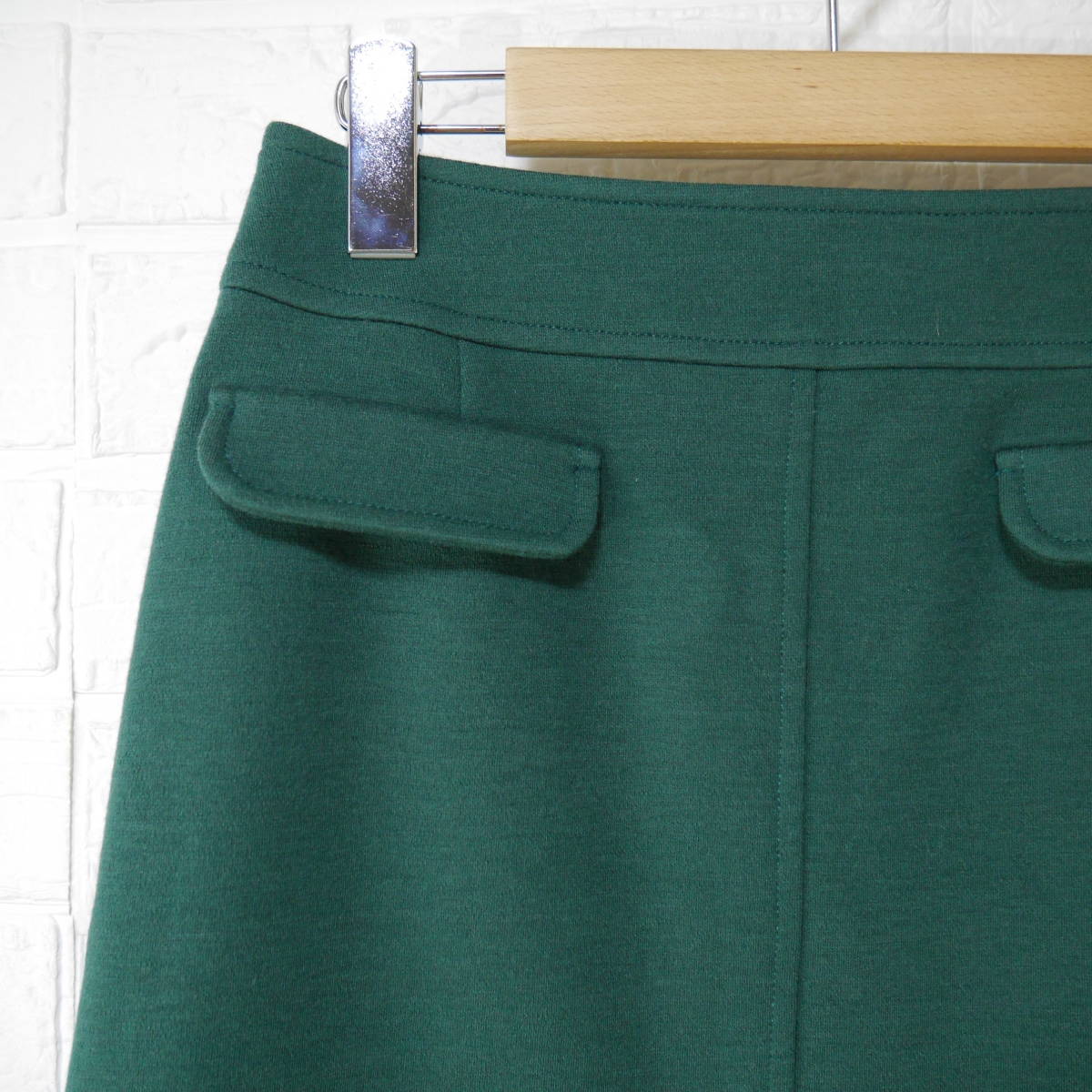 A656 * QUEENS COURT | Queens Court trapezoid skirt green used size 1