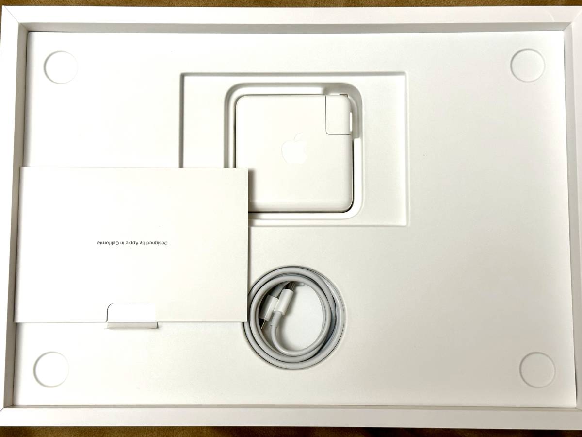 MacBook Pro 16インチ (2019) Core i9 2.3GHz/16GB/1TB SSD スペース