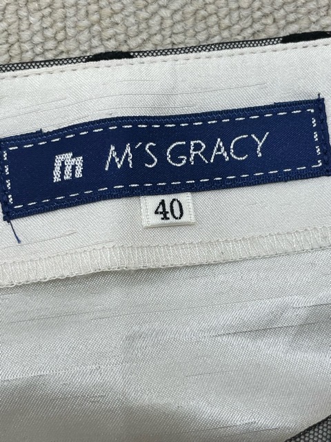 (I05501) エムズグレイシー M'S GRACY フロッキードット チュールレイヤードスカート 40 ブラック×アイボリーの画像2