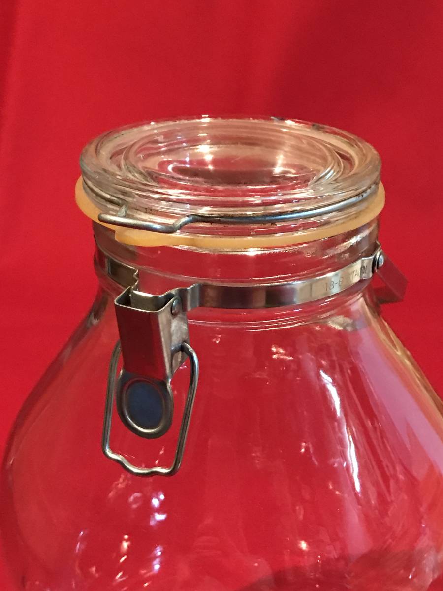 Ａ5953●レトロ アンティーク ガラス瓶 保存容器 保存瓶 口約φ8.5(内側) 最大φ約18×ｈ30㎝ キズ汚れくもりなどあり_画像3