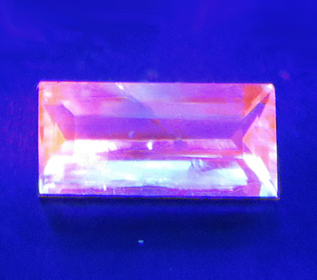ハックマナイト 0.34ct UVでオレンジピンクに蛍光 顕著 アフガニスタン産 瑞浪鉱物展示館 4438_画像4