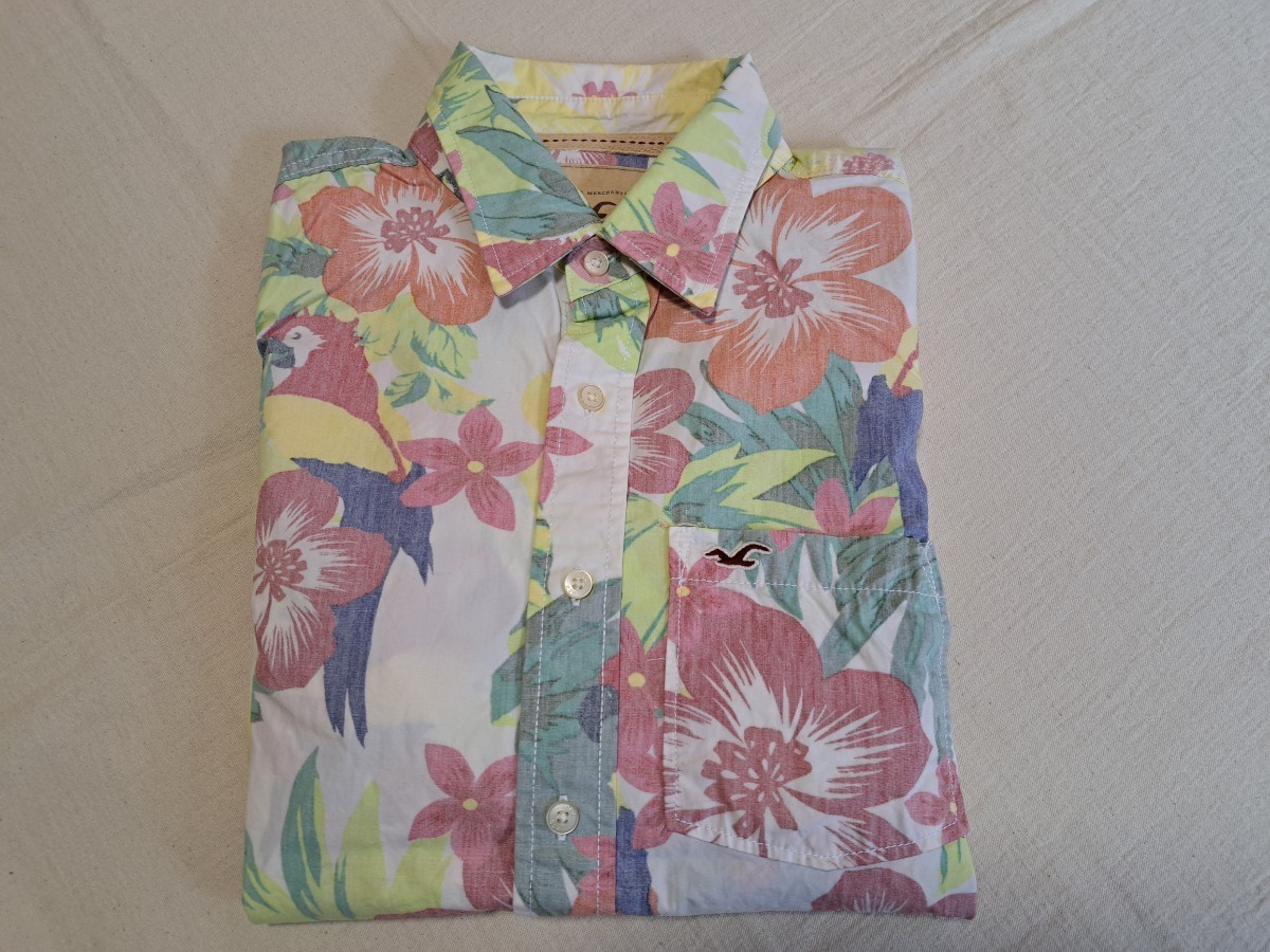 #HOLLISTER CALIFORNIA (li bar Sprint ) tropical aloha shirt parrot / hibiscus pattern Hollister OLD SURF[M-S size corresponding ]#