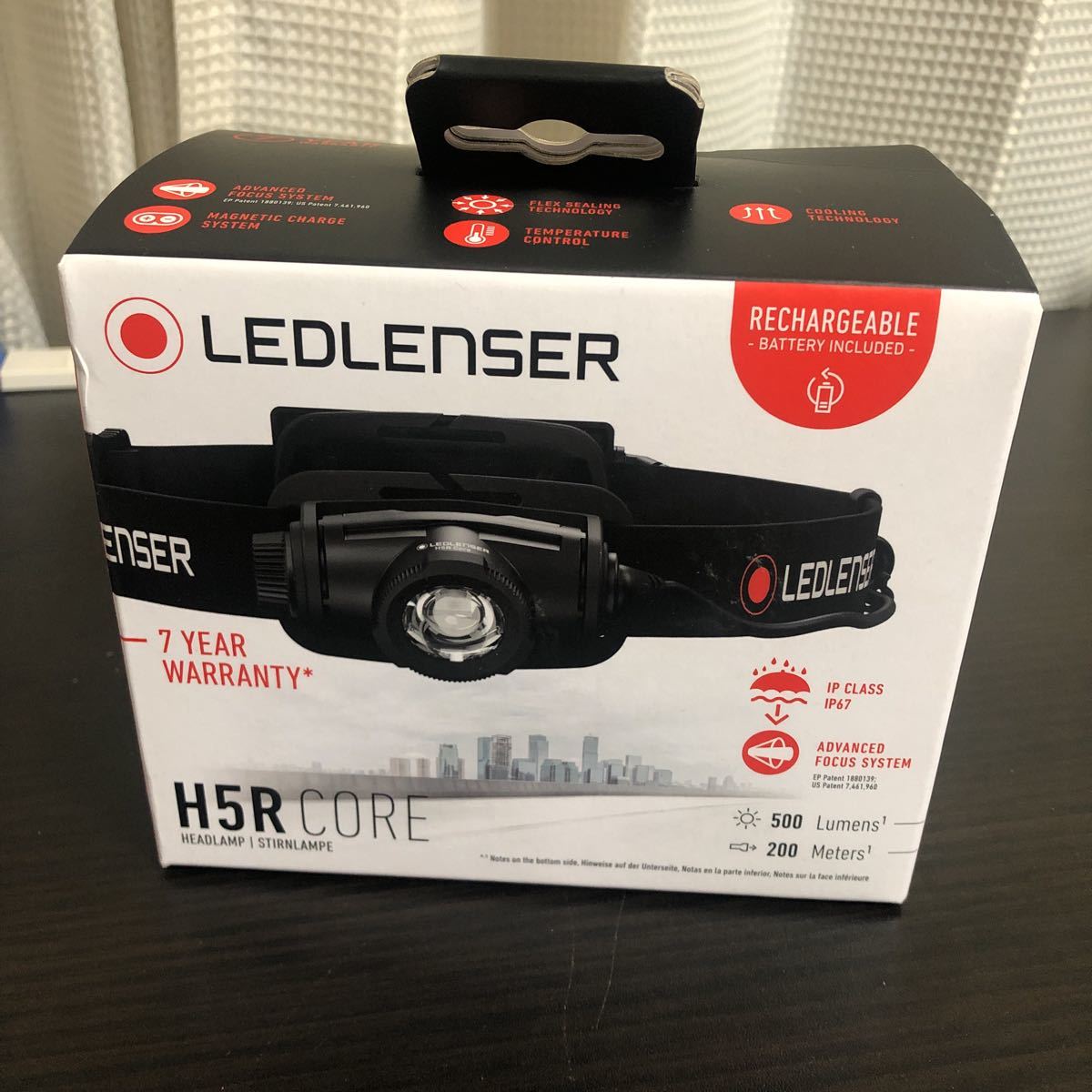 新品未開封 レッドレンザー ヘッドライト H5R CORE
