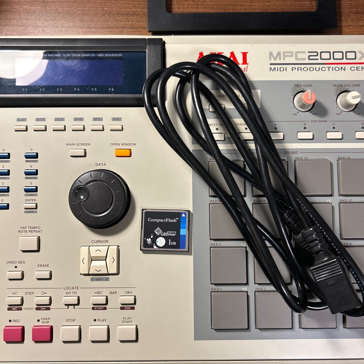 AKAI MPC2000XL メモリ32MB CFカード1G | alfasaac.com