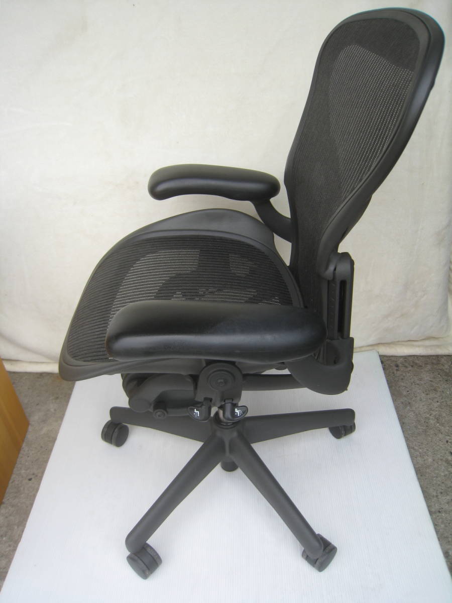 Herman Miller ハーマンミラー アーロンチェア AE123AWA 美品