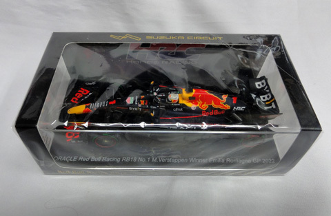 スパーク製 1/43 レッドブル レーシング RB18 フェルスタッペン 鈴鹿サーキット別注 新品未開封_画像1