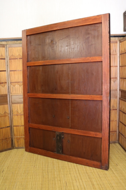 A113. large power! peace modern! extremely thick metal fittings! old fittings Yamagata prefecture . inside district .. crane metal fittings warehouse door Meiji chestnut fittings display bulkhead . weight approximately 50.# warehouse door # era furniture # antique 