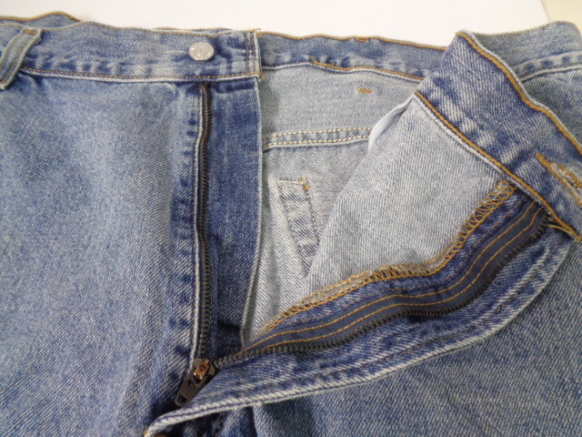 s87◆90's~ Levi’s ルーズフィット テーパードジーンズ◆リーバイス 釦裏刻印686 w実寸約106cm ビッグサイズ ライトブルー US古着5F_画像4