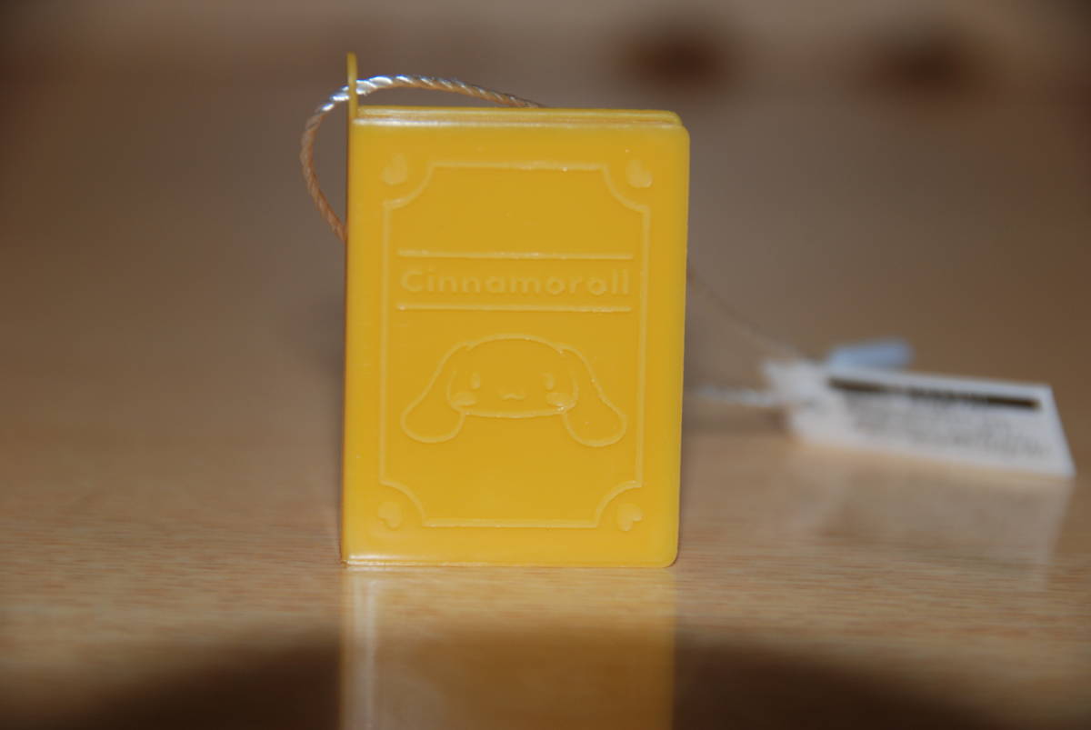  Sanrio * premium * книжка type бардачок *sinamon*22 год производства ( желтый 5 шт. комплект )