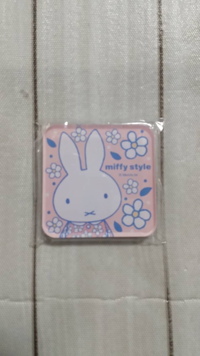  unopened unused new goods Miffy magnet not for sale size approximately 4×4cm miffy style