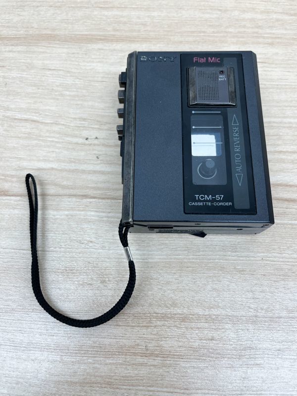 超特価激安 美品：TCM-410 Sony カセットテープレコーダー AC 充電池セット