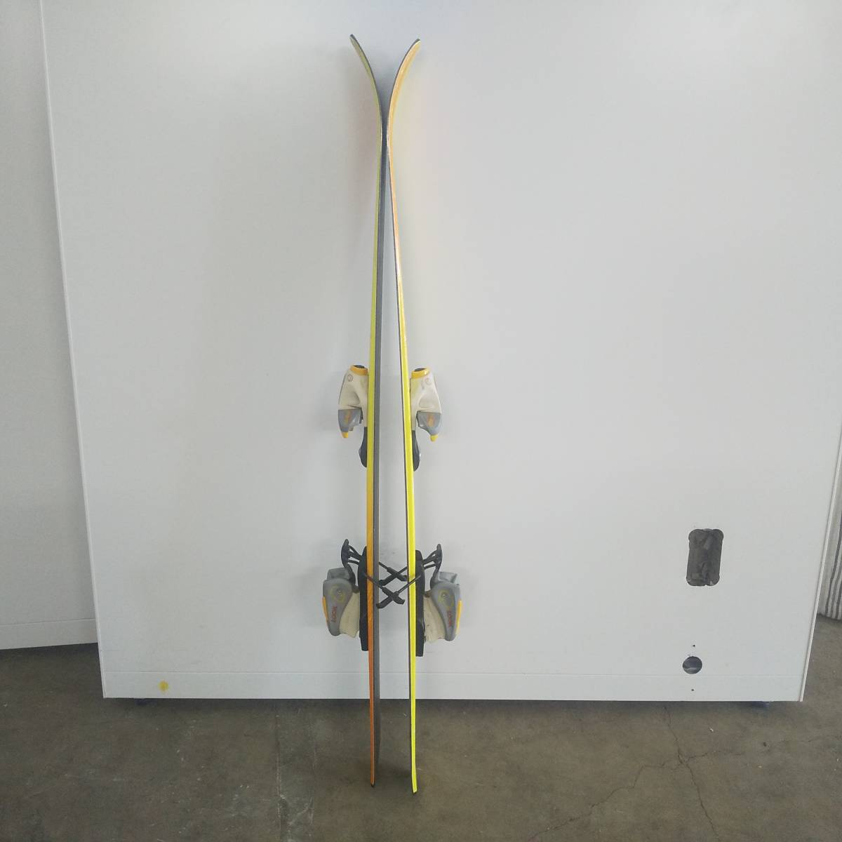◆KAZAMA SPAX 110cm カザマ ジュニア用スキー ビンディング付き スキー板 現状品◆K1025_画像6