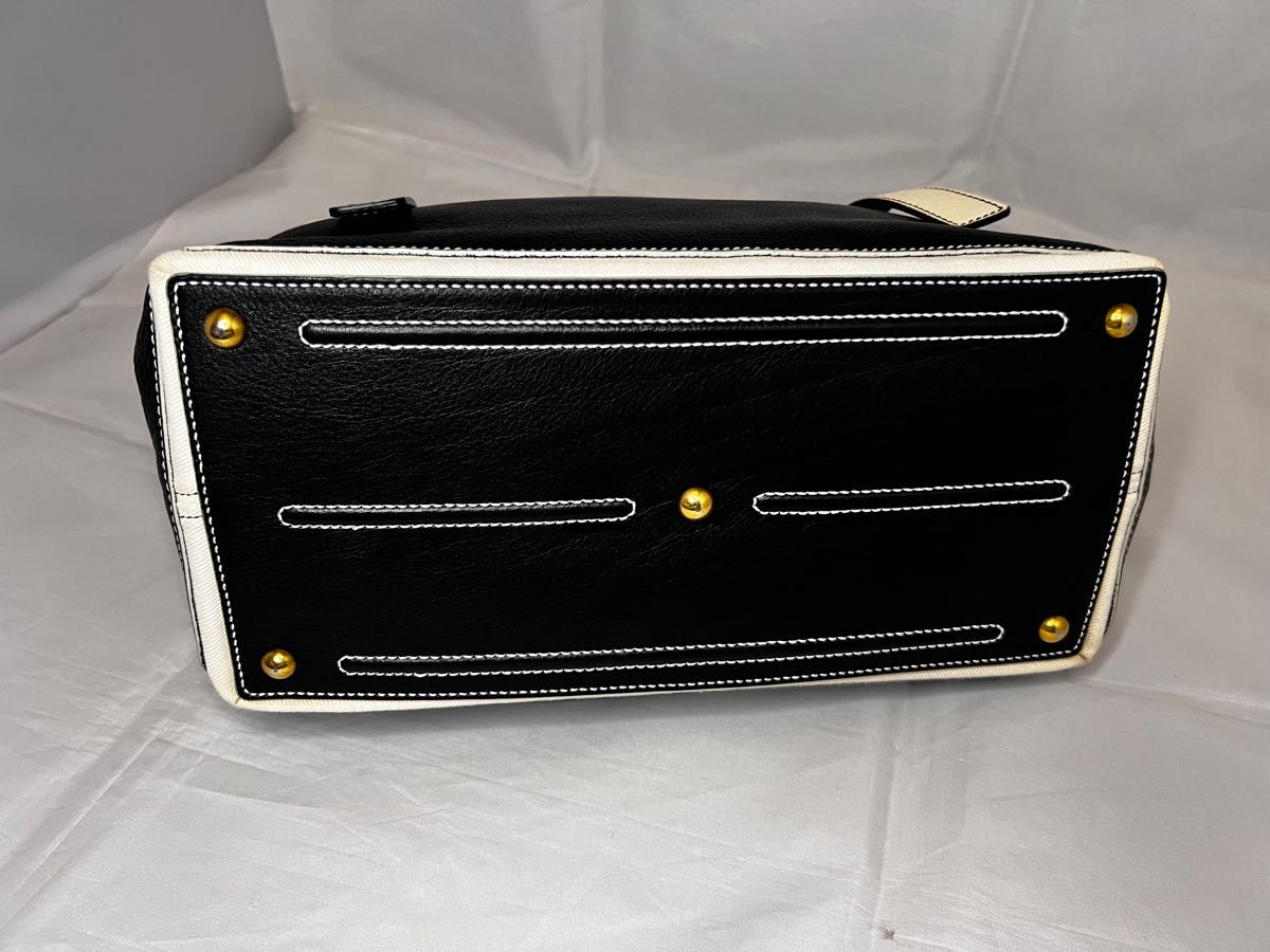 サンローラン バッグ ミューズトゥ YSL YVES SAINT LAURENT 本革