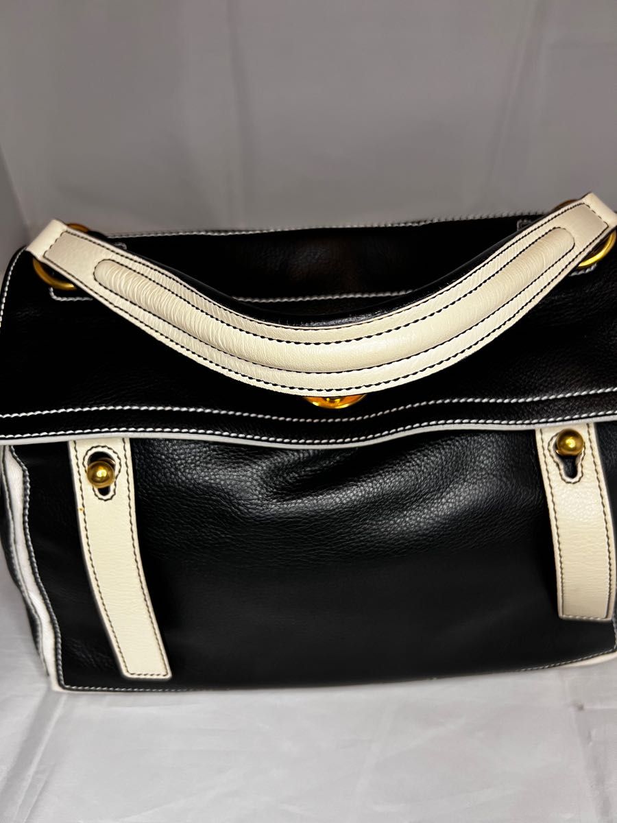 サンローラン バッグ ミューズトゥ YSL YVES SAINT LAURENT 本革