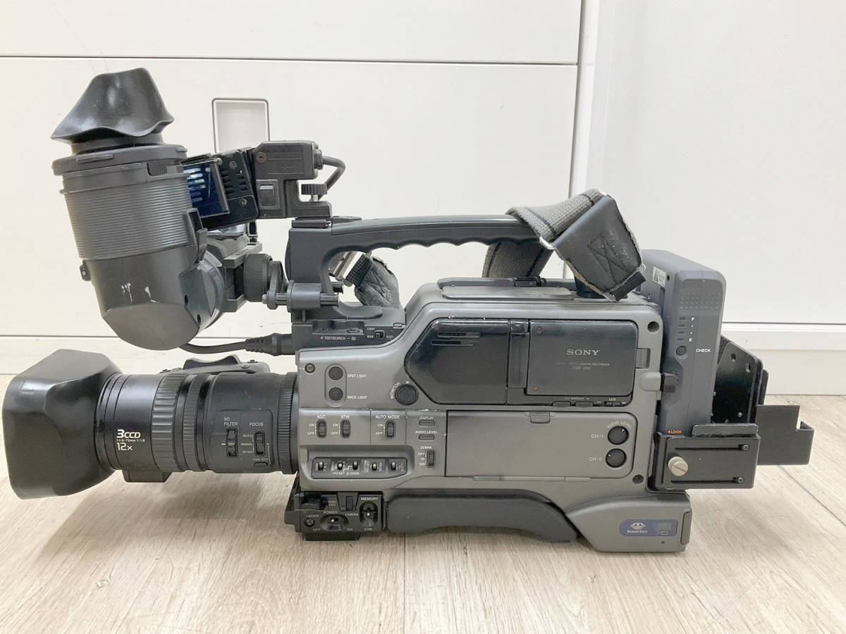 ☆ビデオカメラ☆SONY ソニー DSR-250 DVCAM デジタルカムコーダー