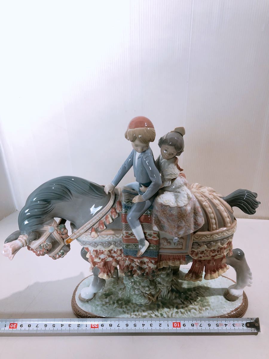 LLADR リヤドロ 陶器人形 置物 少年少女の行進 サンホセの祭り 馬